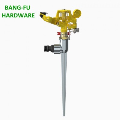 plastic sprinkler irrigation equipment used in gardens